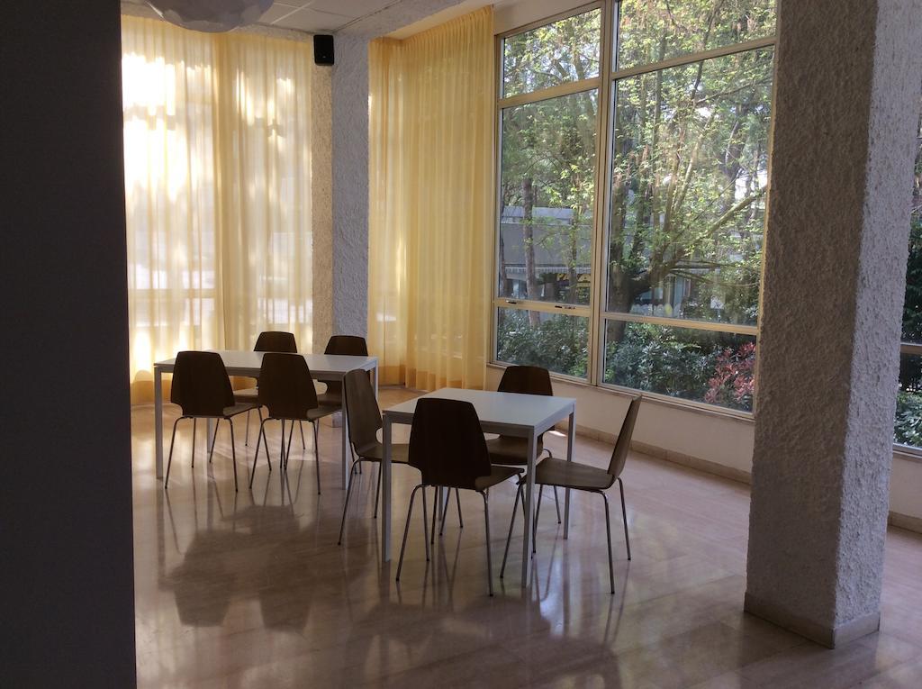 Hotel Augustus Milano Marittima Kültér fotó